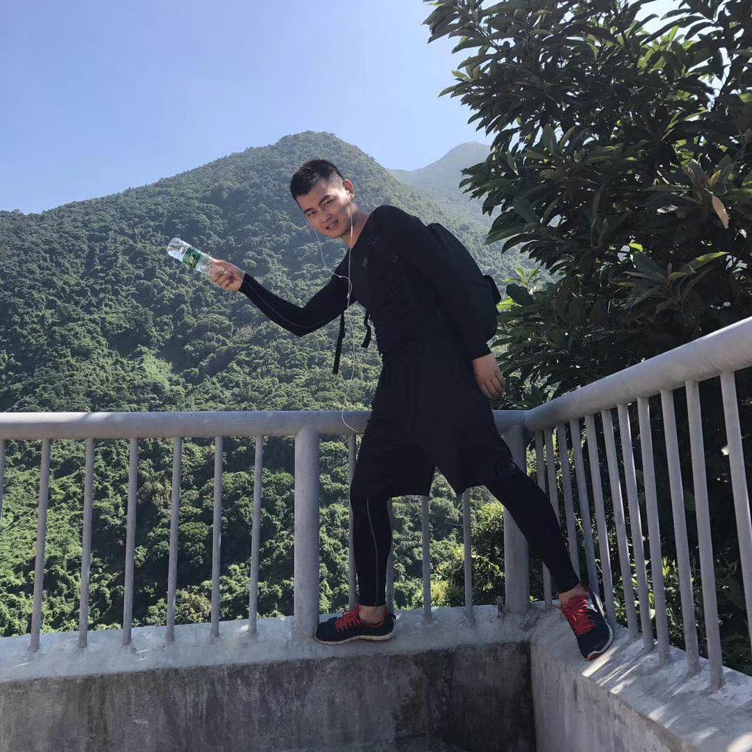 黑曼巴