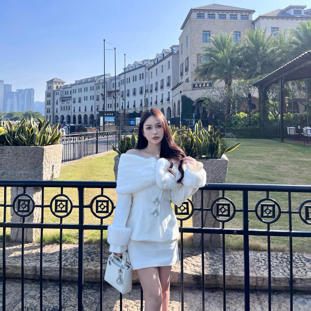 Selena（奢侈品回收）