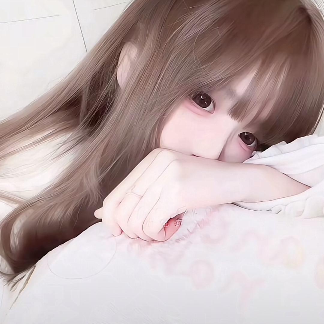 妮妮.