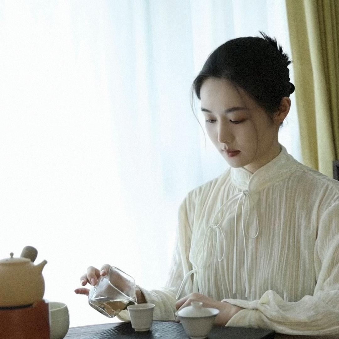 柒柒爱喝茶