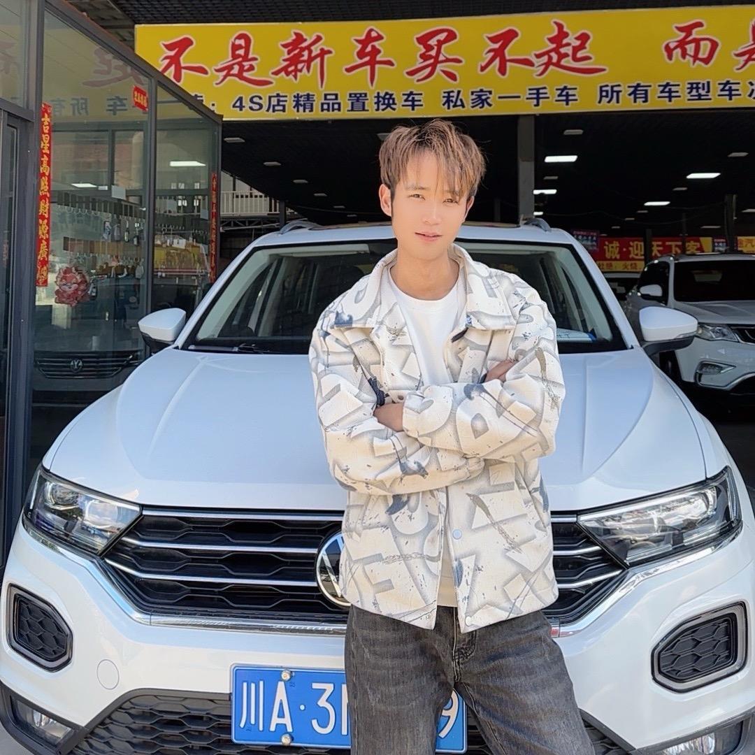 小水水  《酷驰二手车》🚗