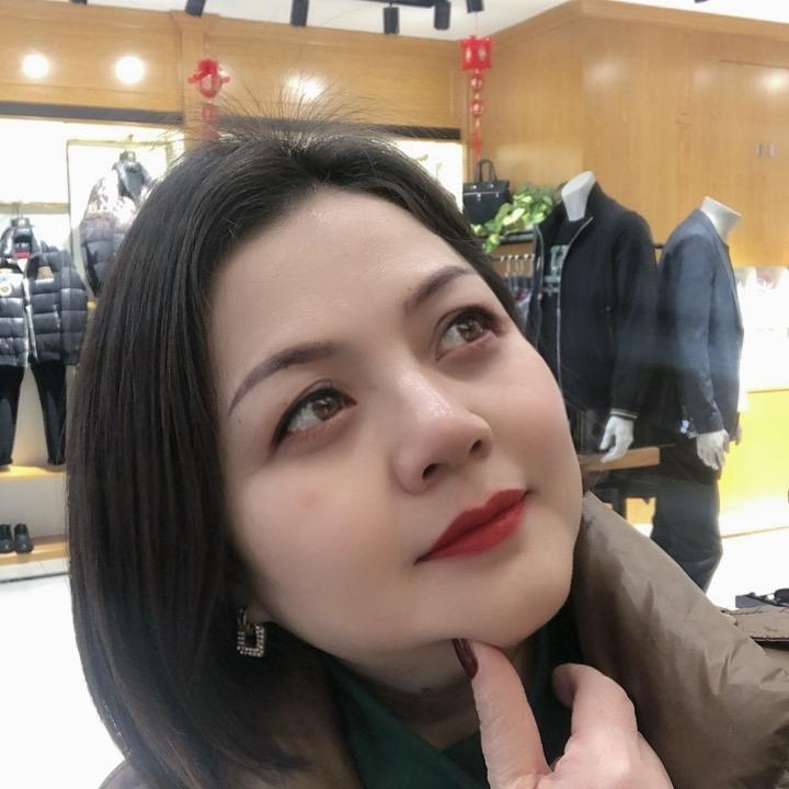 中和《搏民斯登》男装陈三姐