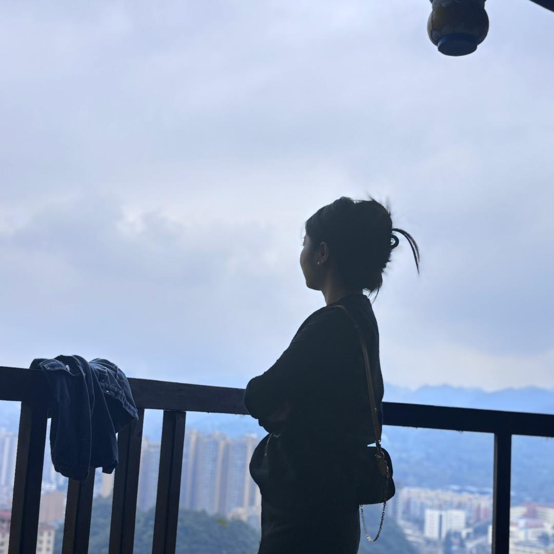 M🌸（摆摊创业）