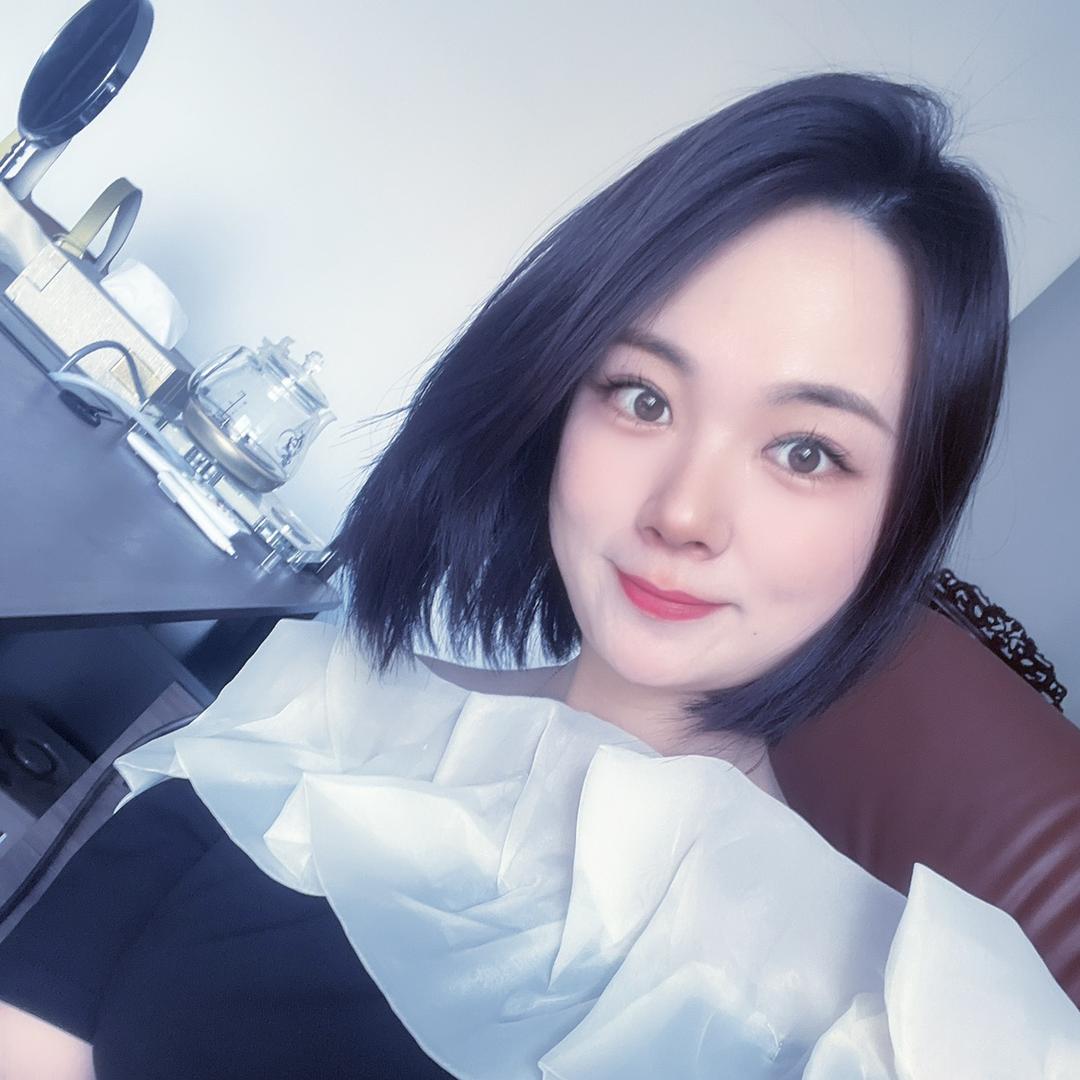 巴马瑶寨头疗养生会所(名门世家店)官方号