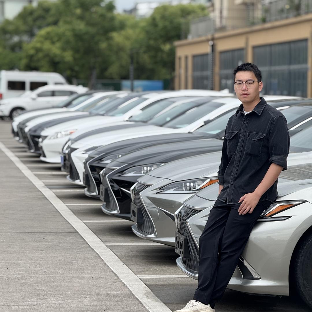 豪纳二手车 波哥雷车批发