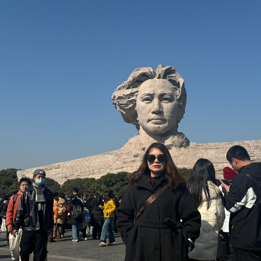 小李奶茶小猪（拒绝私聊）