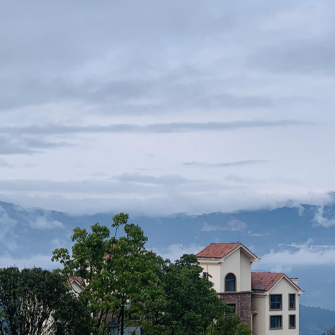 大河旅居