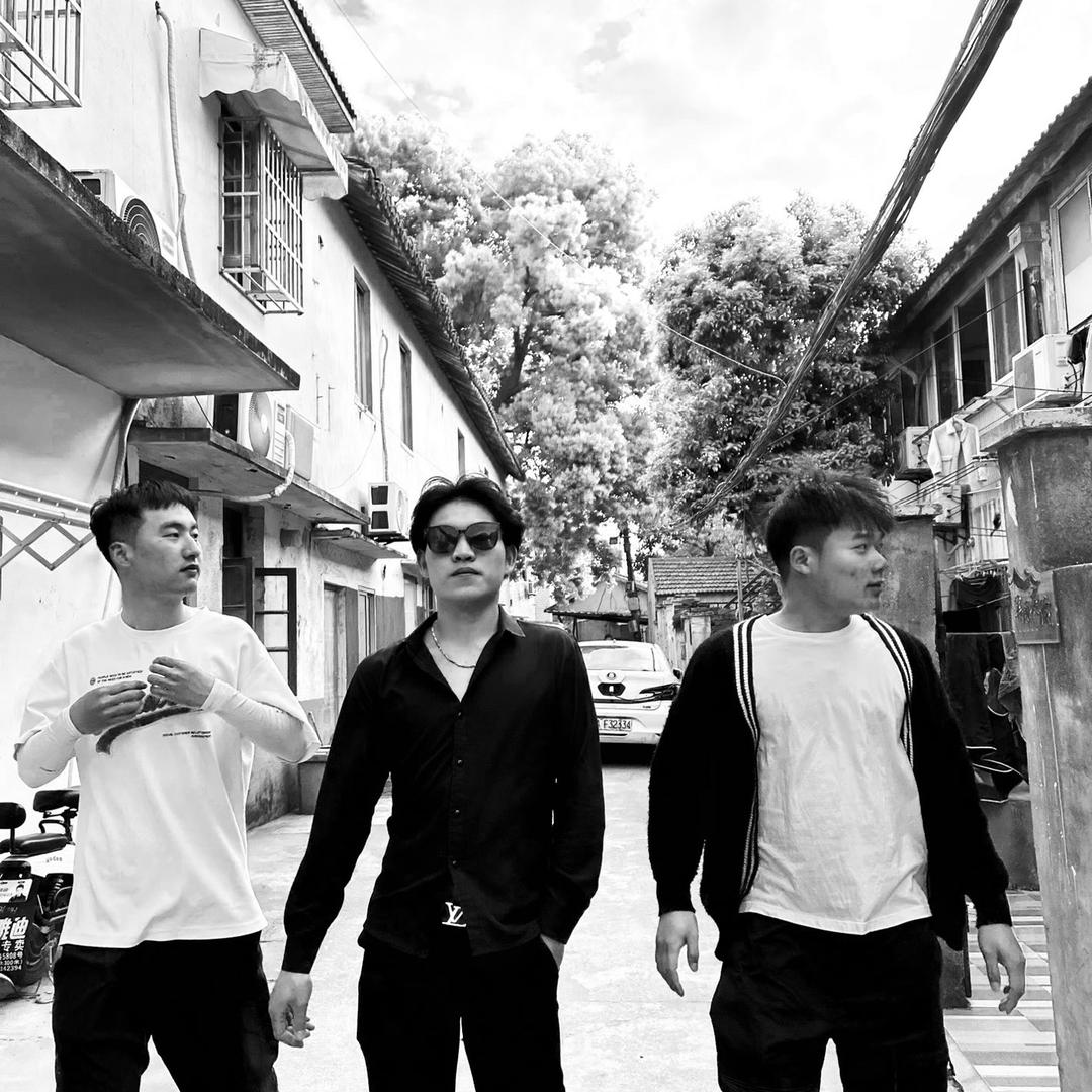 名利二手市场（啊然）