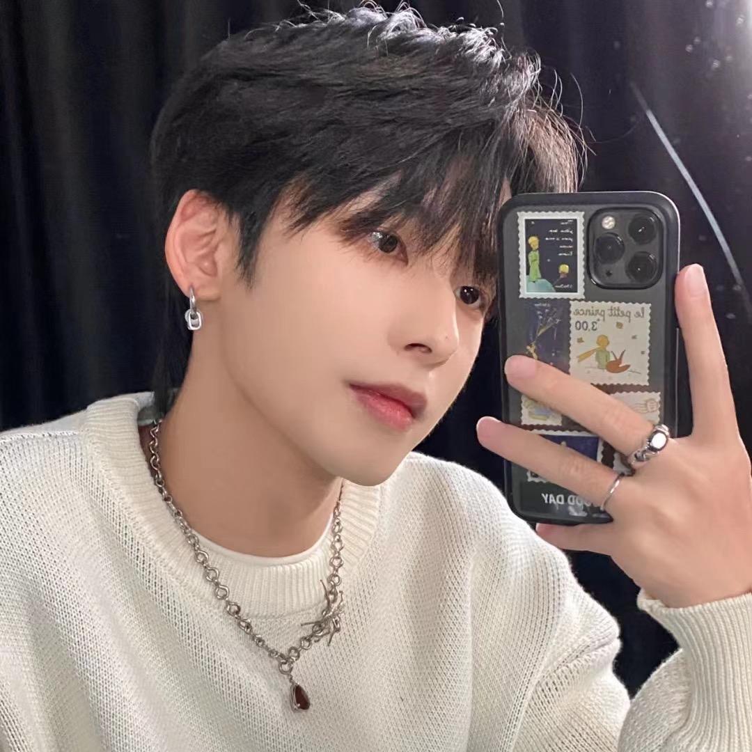 一只虾仁「设计师」