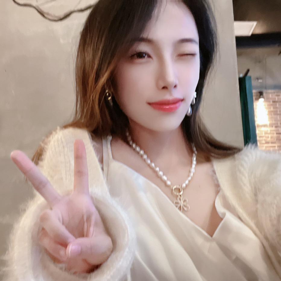 桃子说99两件宣威鞋服包集合店