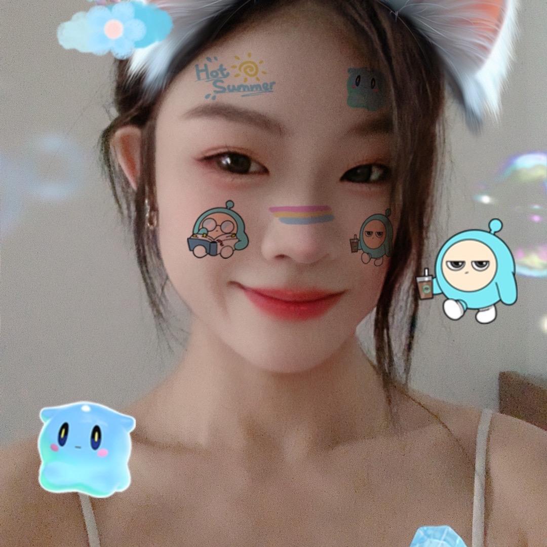 言言吖