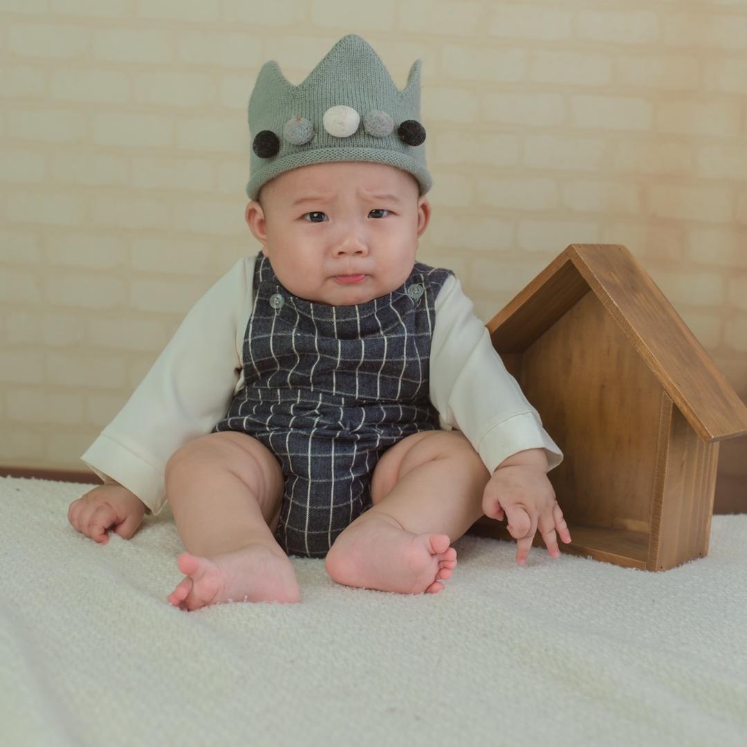 平舆腻子工（刮不平）