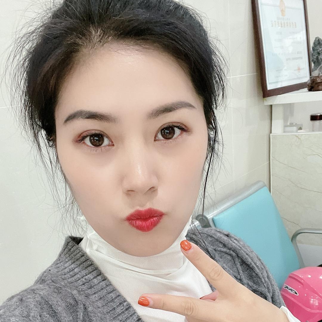 莉 宝