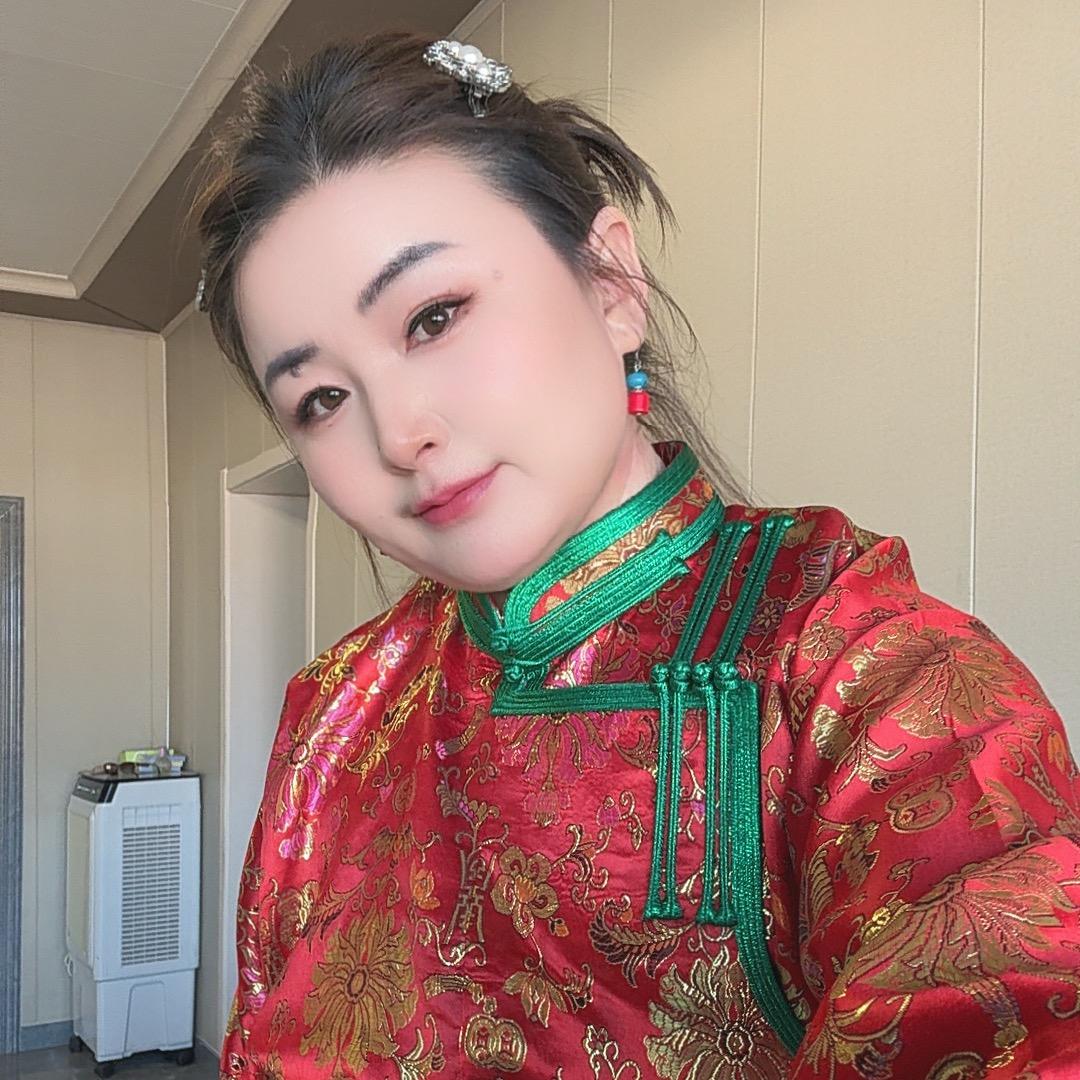 阿丽 苏尼特