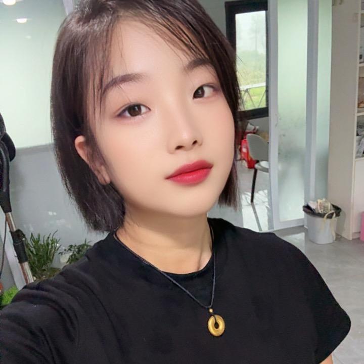 爱尚美造型（伟然）中长店村东路南