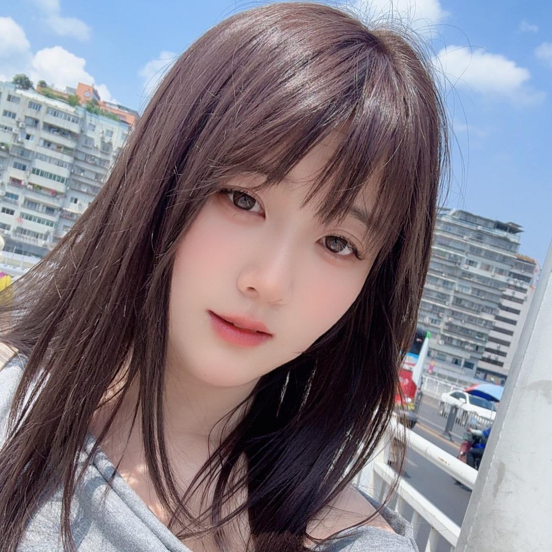 🌈小莫[emo版]