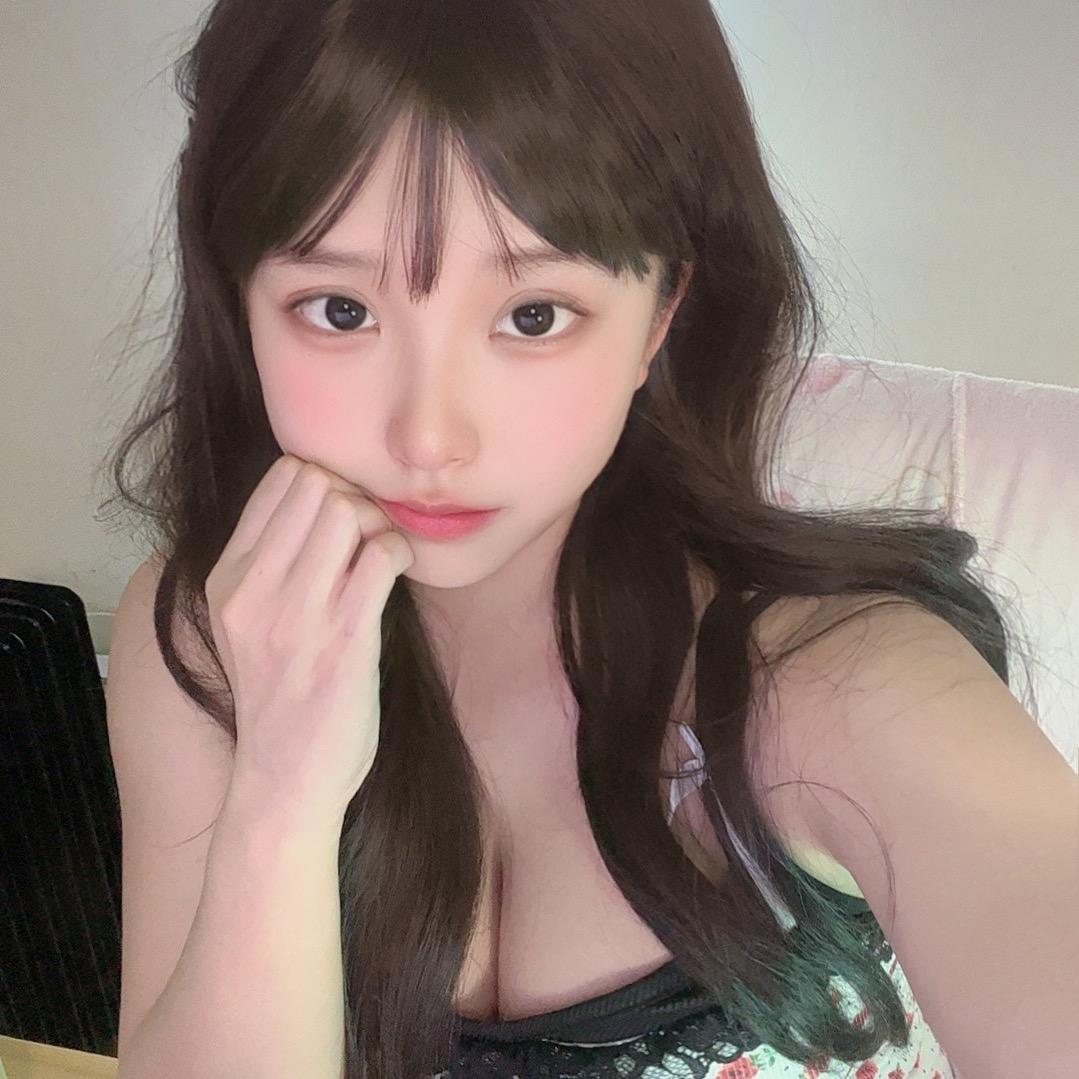 努力的张嘎嘎🍥