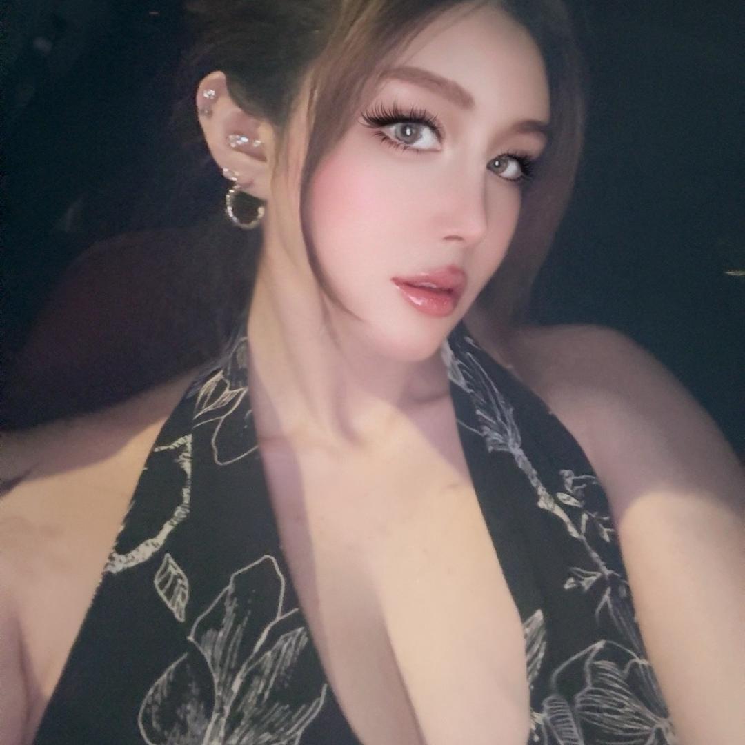 Vivian（橱窗营业中）