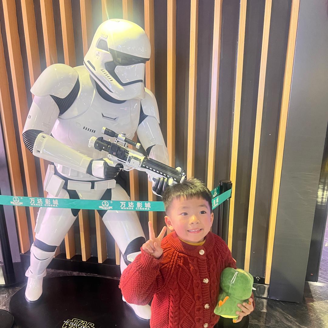 中山房子哥（徐立辉）