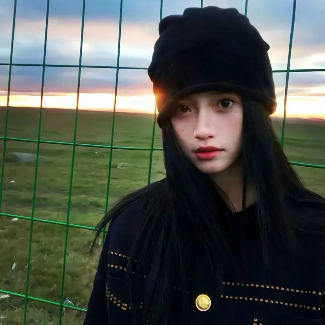 脆脆鲨/•᷅•᷄\୭