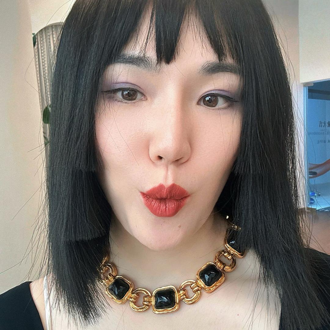 Emma缘生美纹绣艺术馆