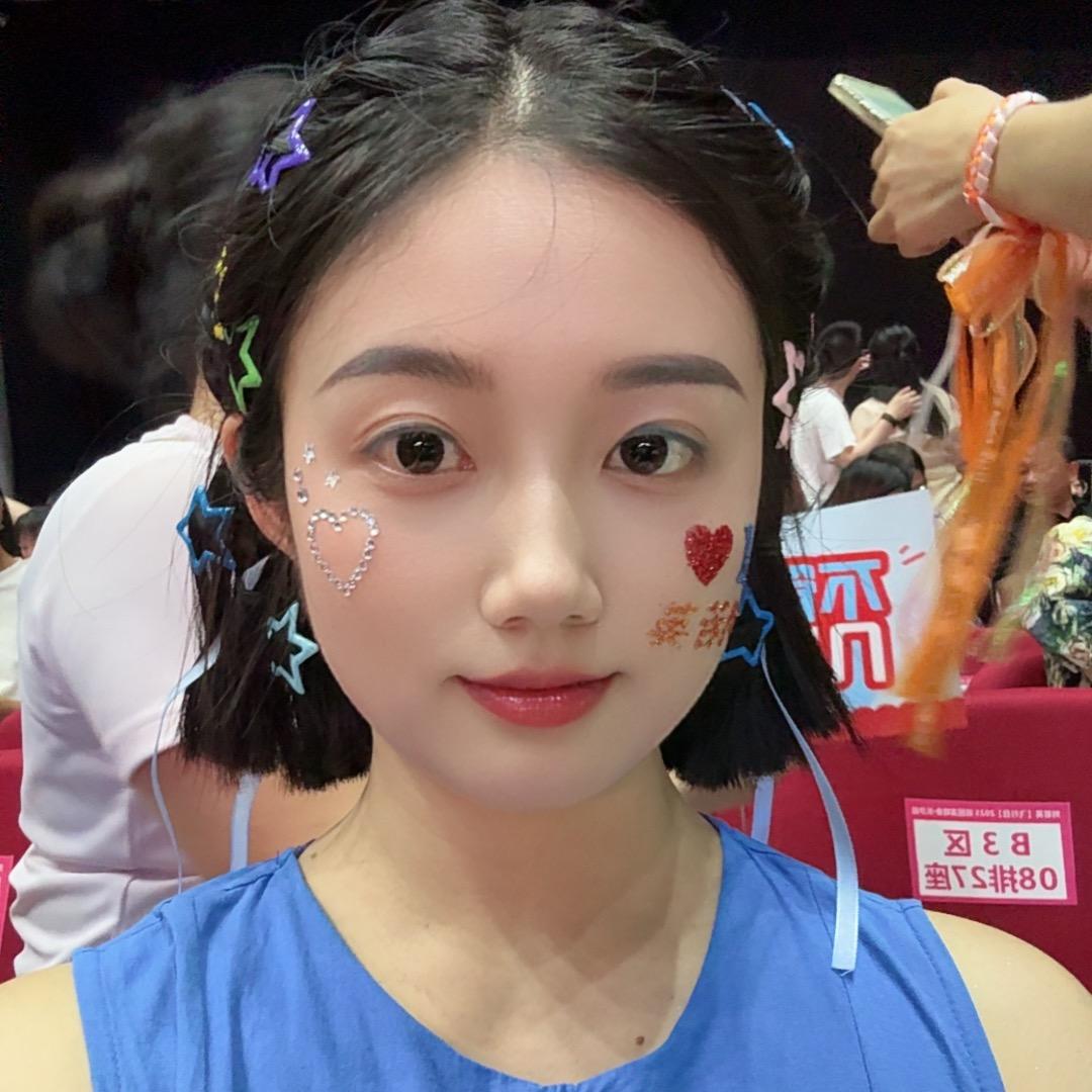 白小胖🍭❣️