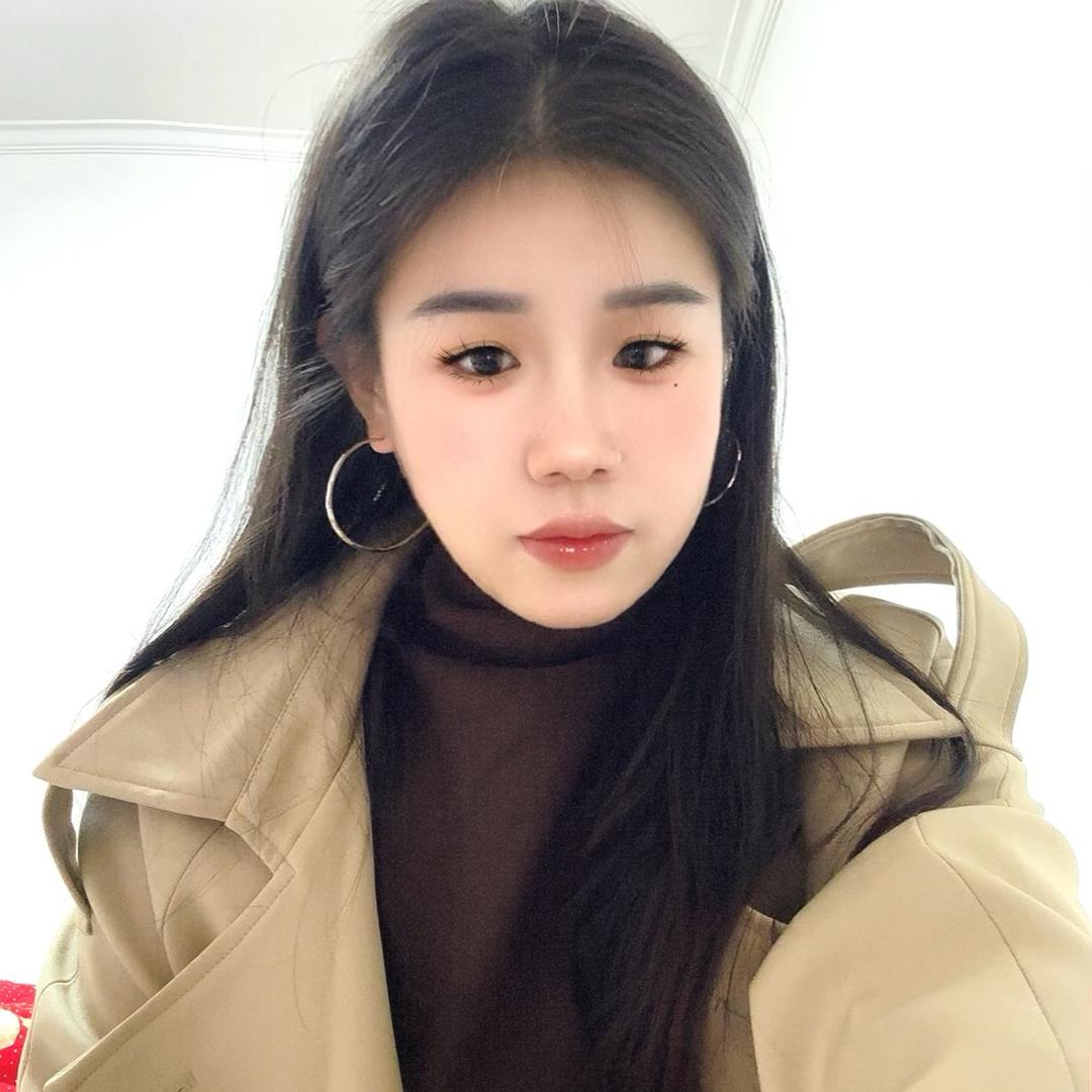 一米六的呆呆鱼