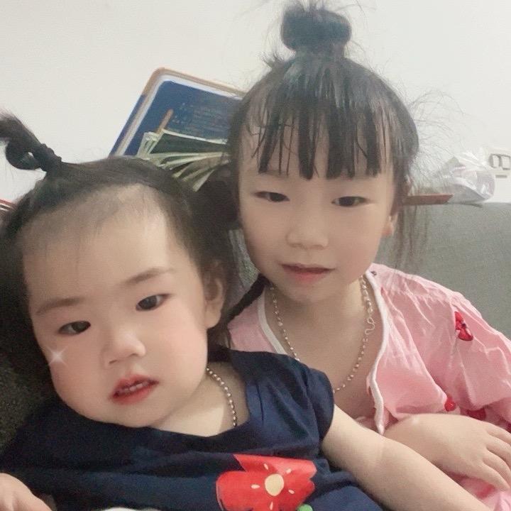 依～柠