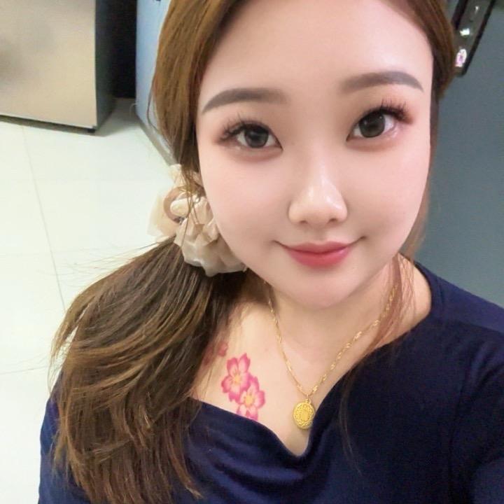 晶晶呀.