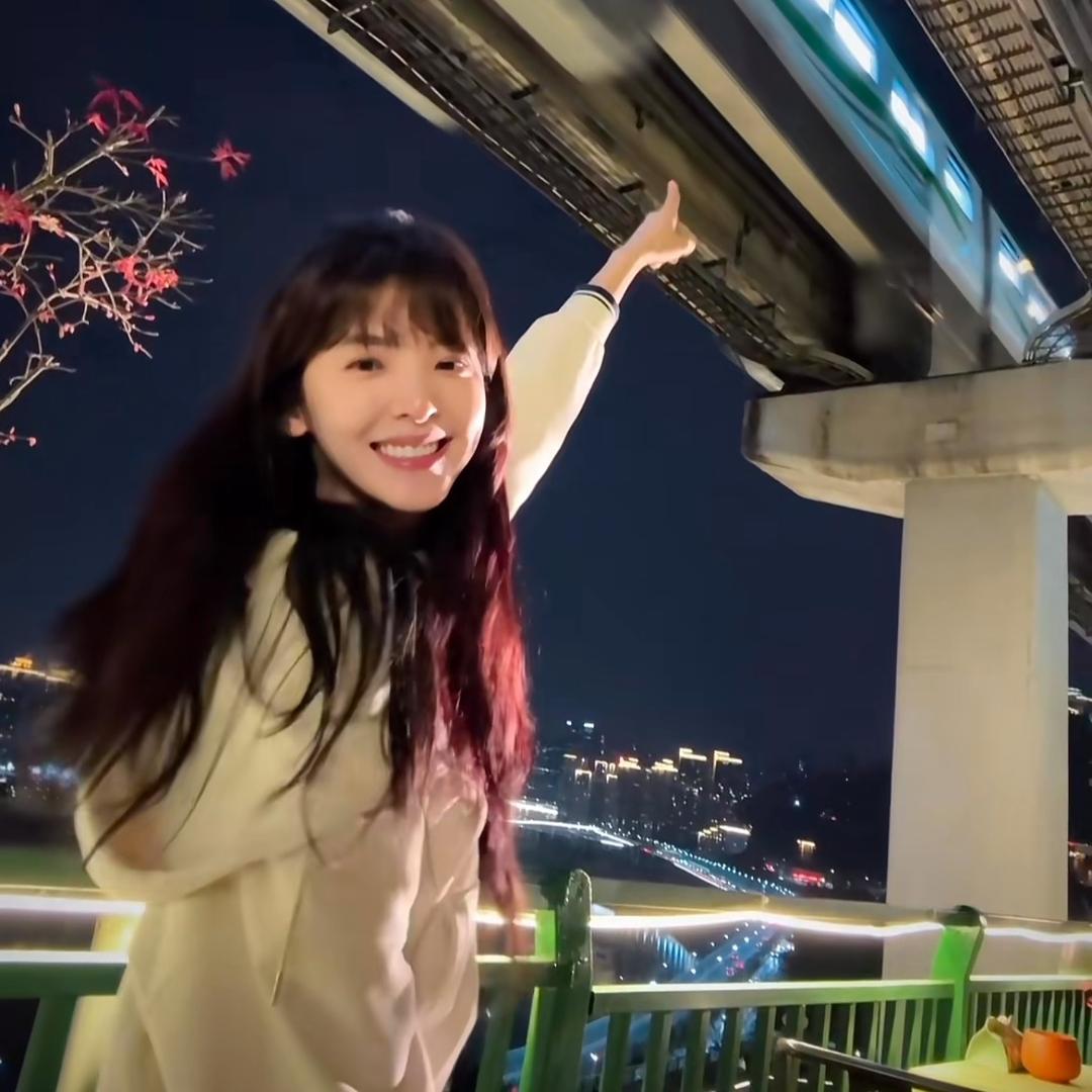 杨九九