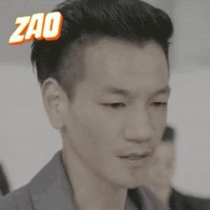 睫毛弯弯眼睛眨呀眨