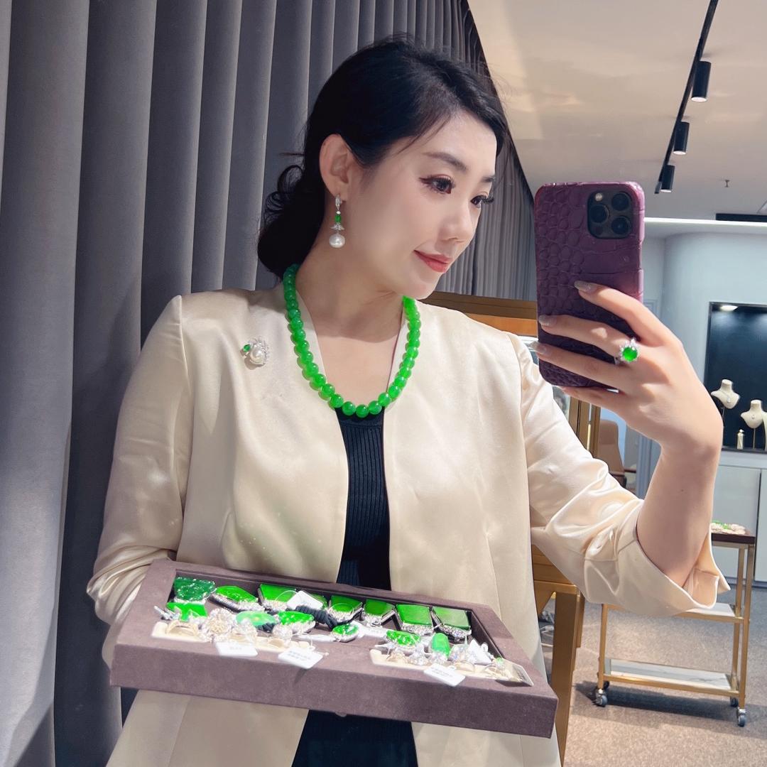 V姐的小七仔