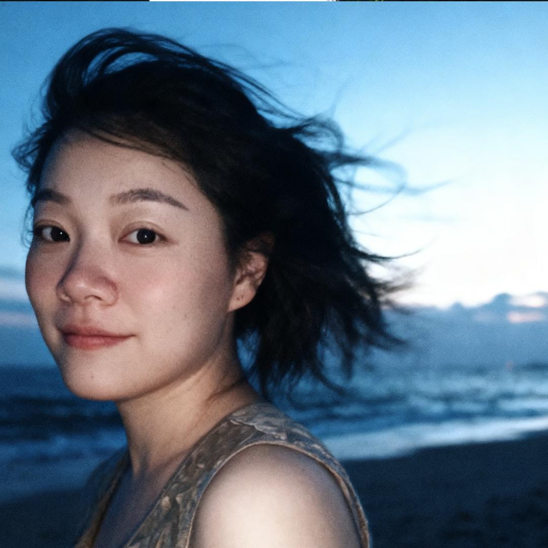 小洪小洪小脸通红