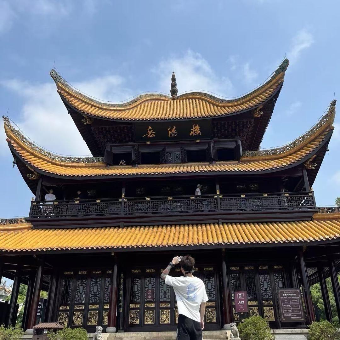 阿锋长沙各大酒吧预定（无套路，高性价）