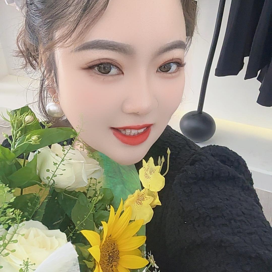 女王～洋洋女装