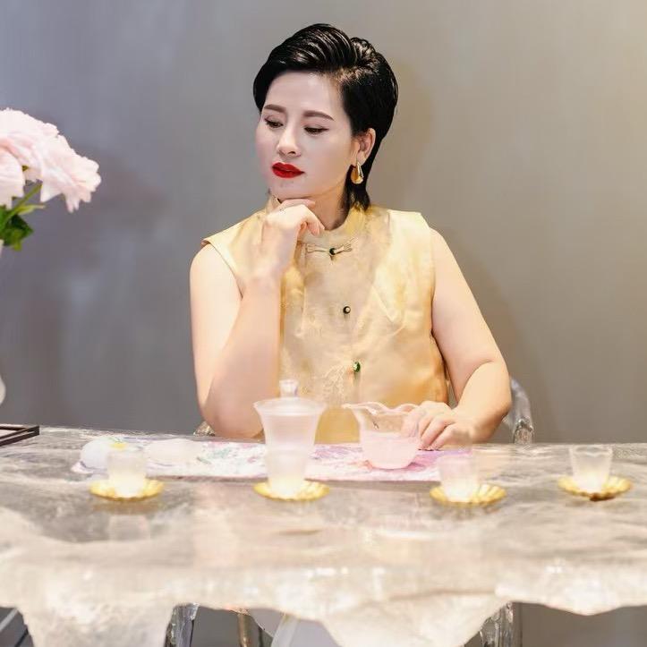 财富显化教练-mila