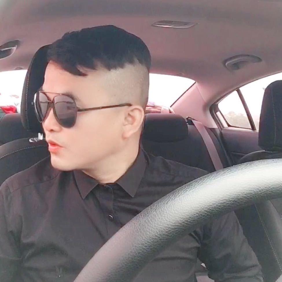 华仔）