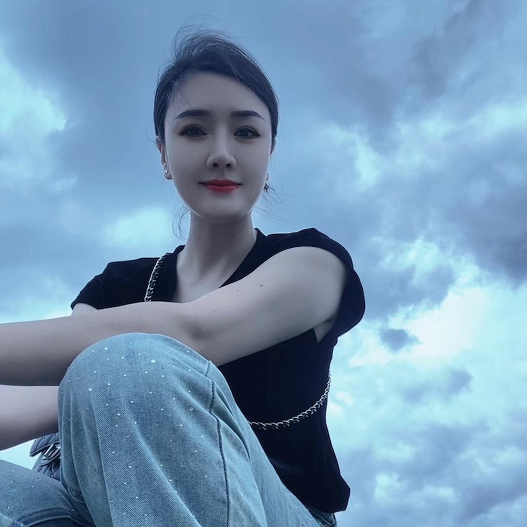 丁小怡