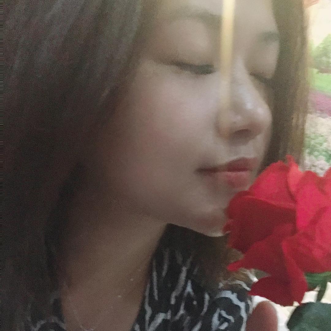 隆林 吉米赛欧女装