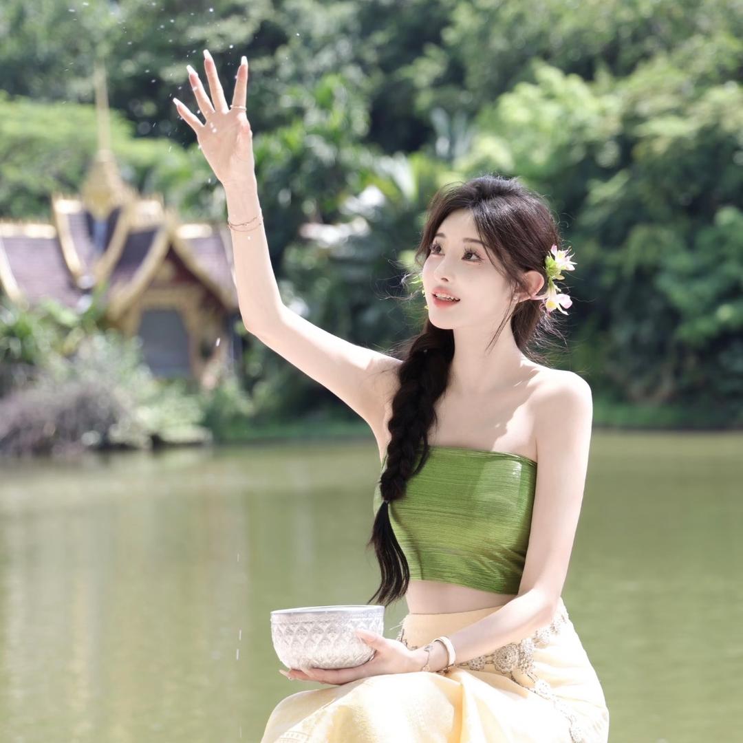 新百伦小贝
