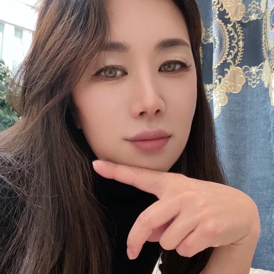 长发飘飘