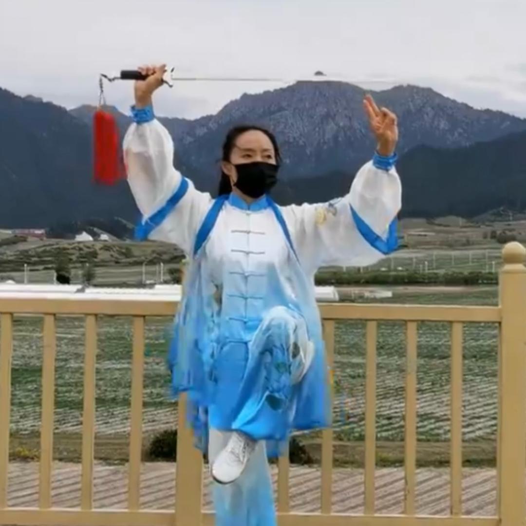 你是八九我是石
