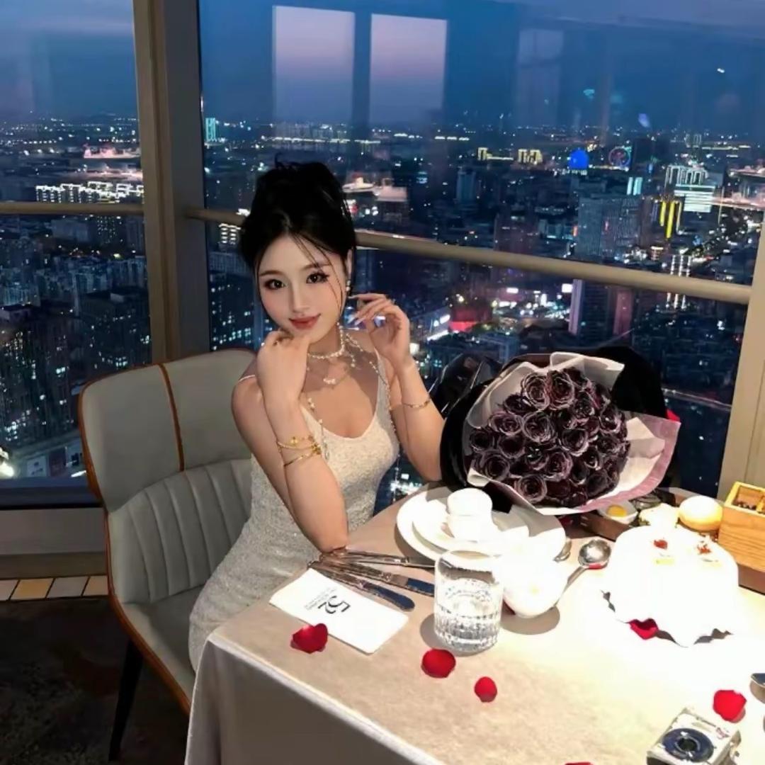 三妹儿🫶🏻乐火火鲜货火锅