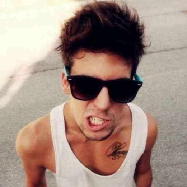 Louis梁