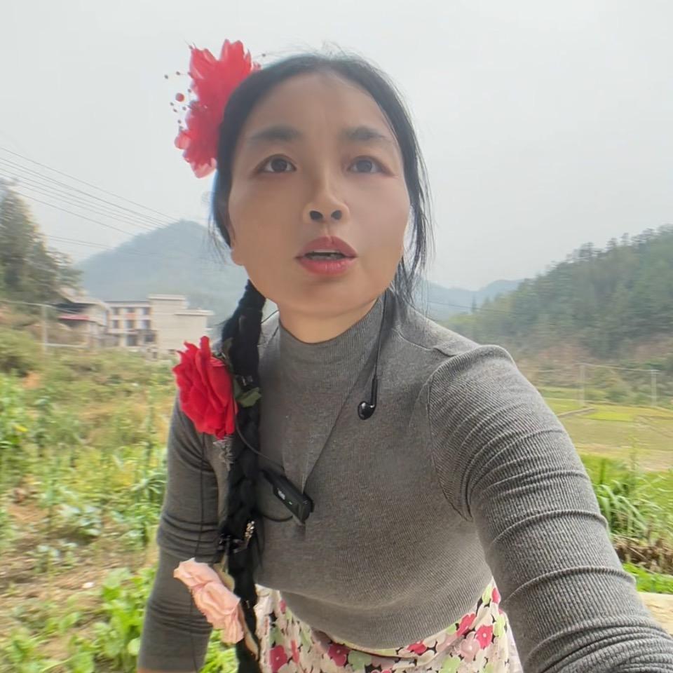 雨儿姐16:25开播