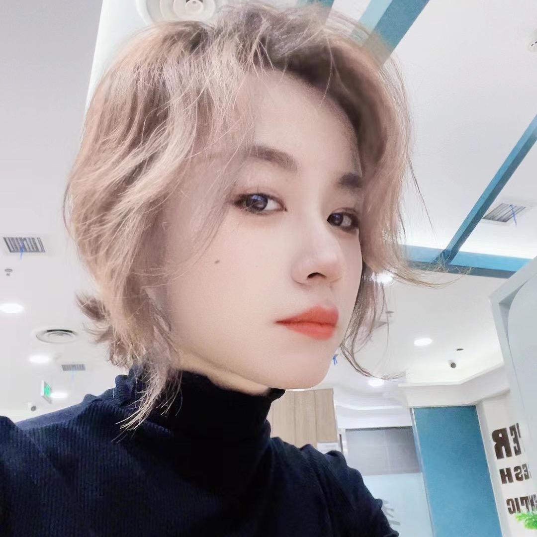 月白画室傅老师