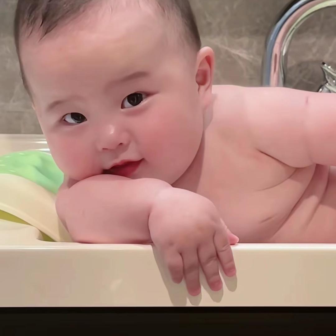 西北吕布布