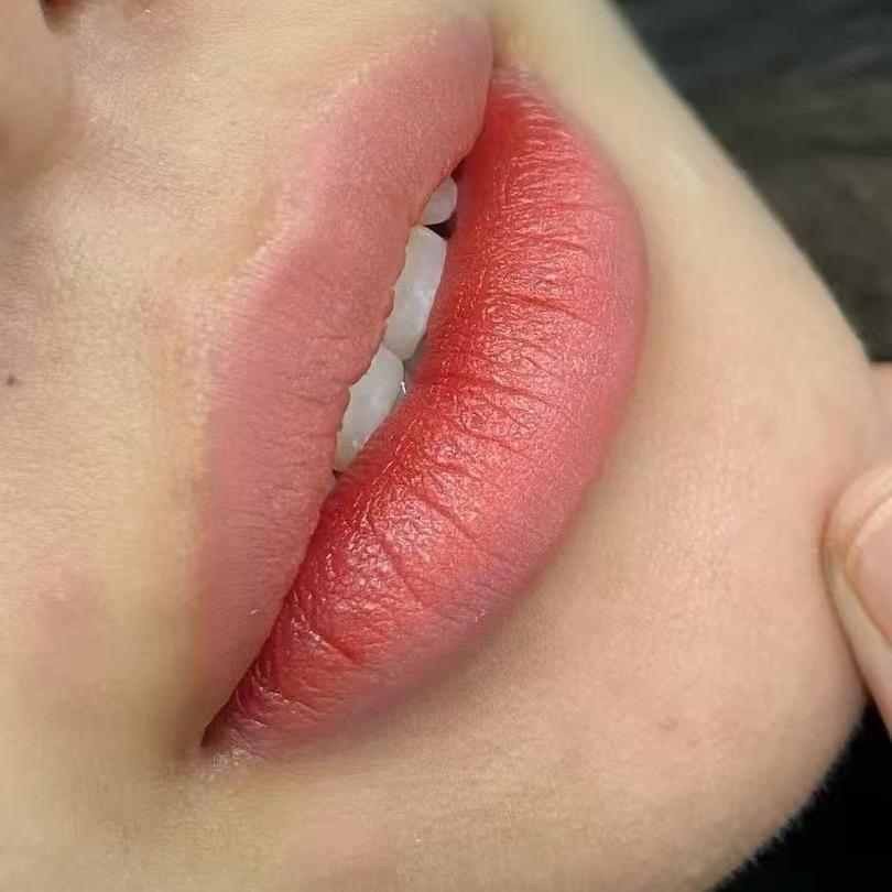 五分钟粉唇 千玺