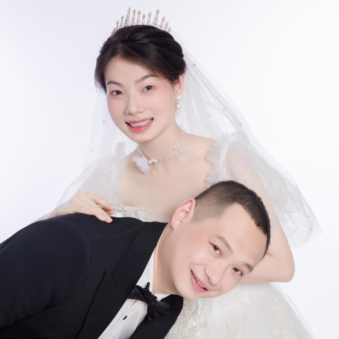 小蓉爱舞蹈