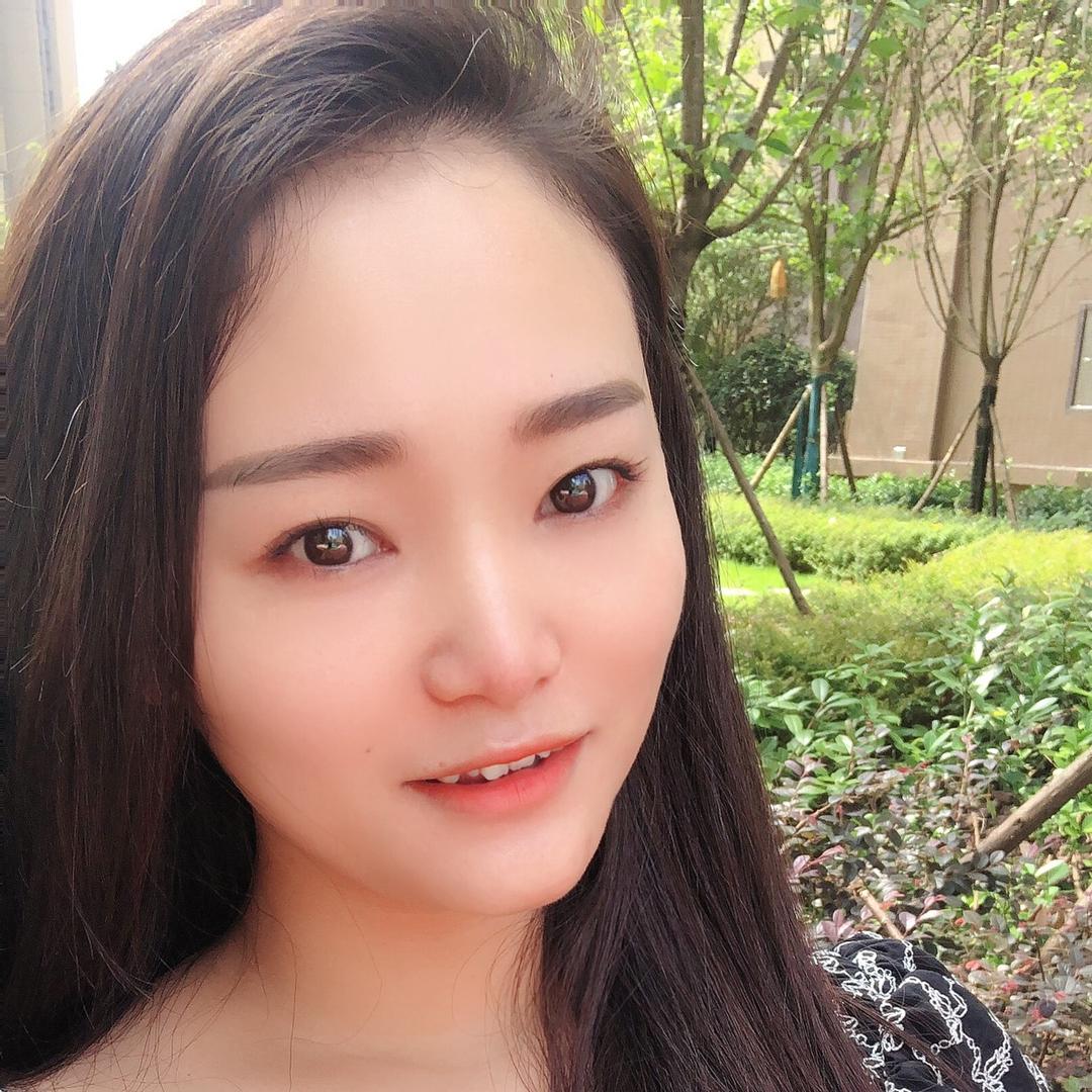 青青河边草。🍭